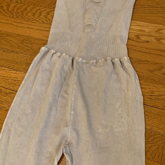 NWOT Free people Good Karma Flared onesie ice grey size S - Picture 9 of 15